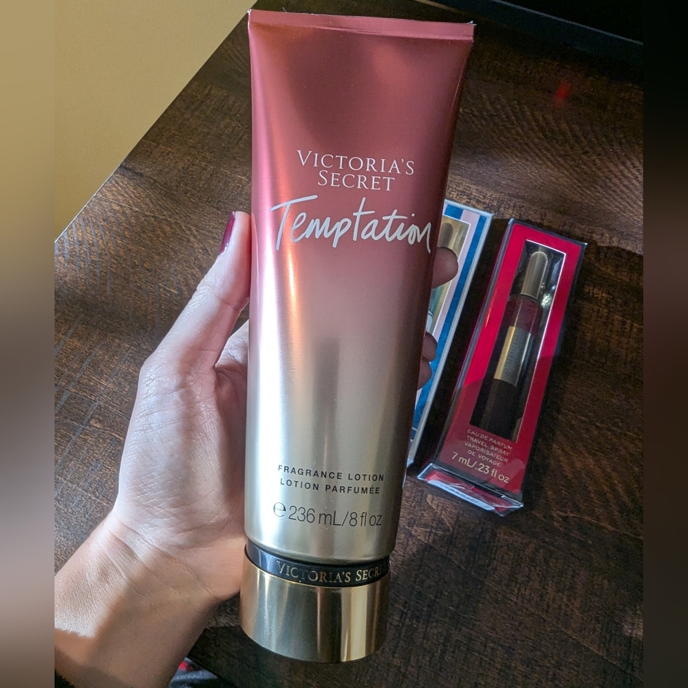 Victoria's Secret Lot - Picture 12 of 16